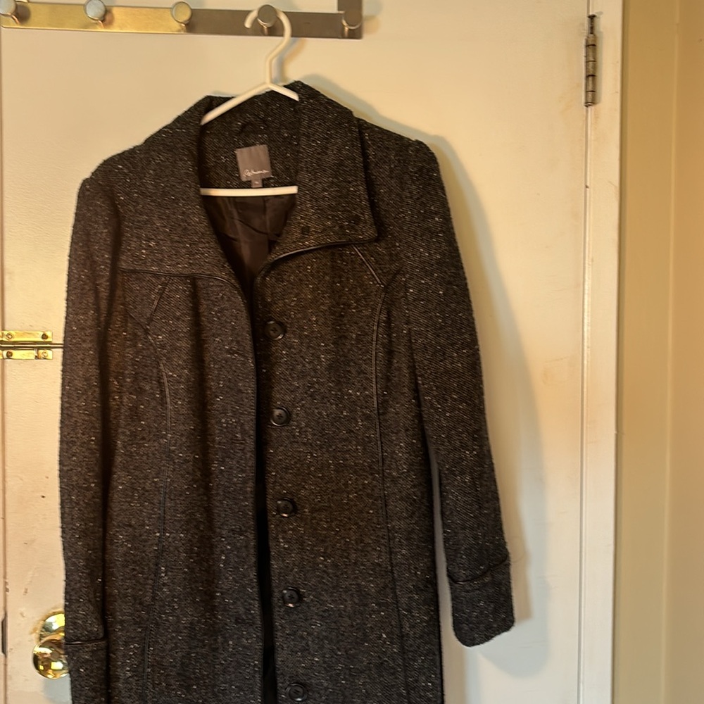 Coat - Picture 2 of 4